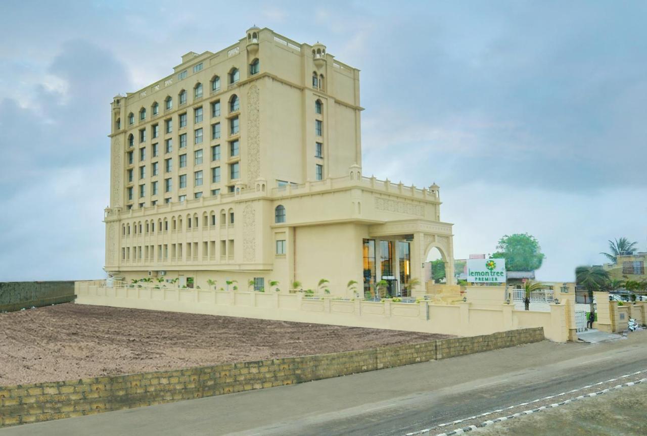 Hotel Lemon Tree Premier, Dwarka Exterior foto