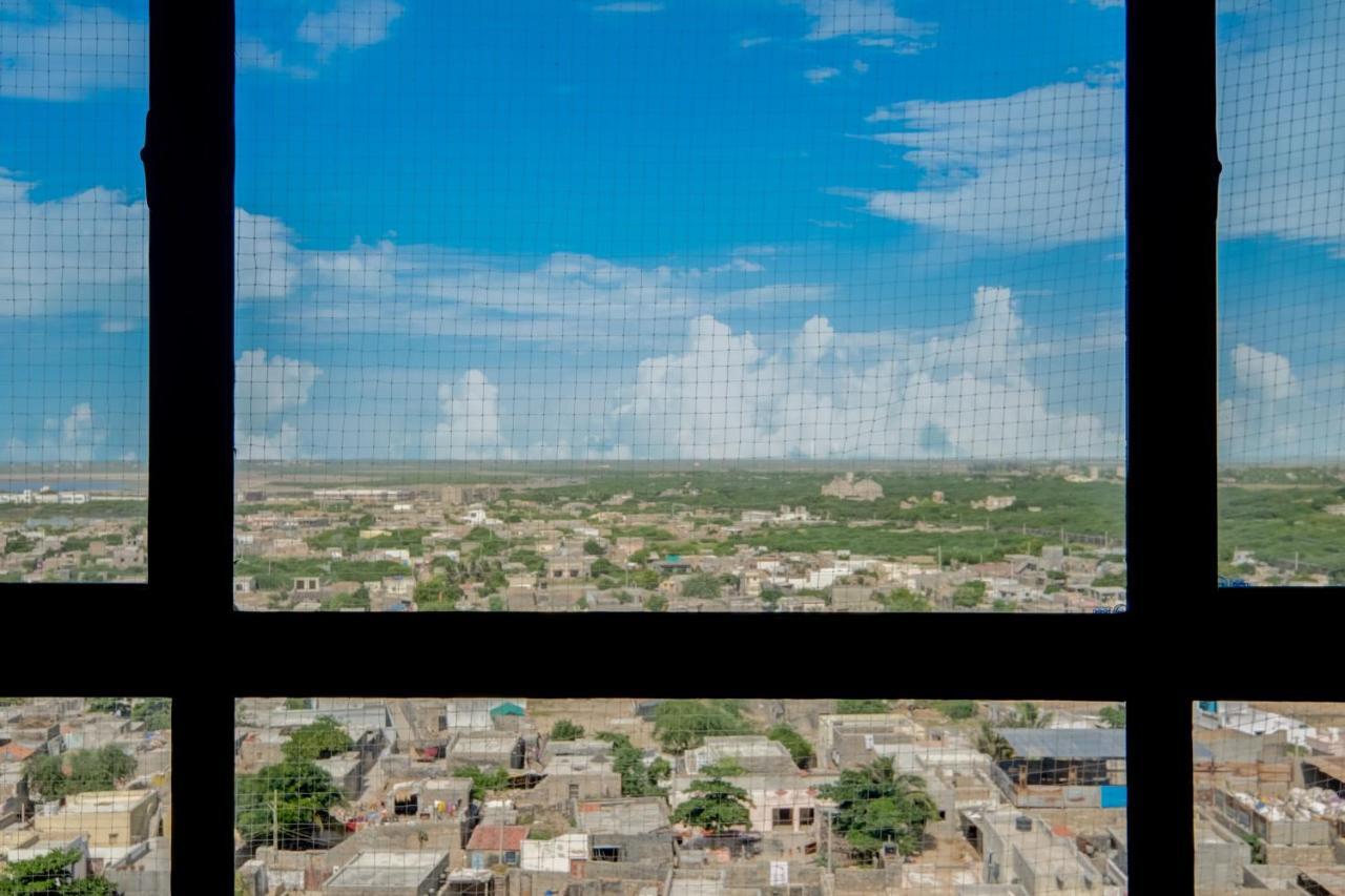 Hotel Lemon Tree Premier, Dwarka Exterior foto