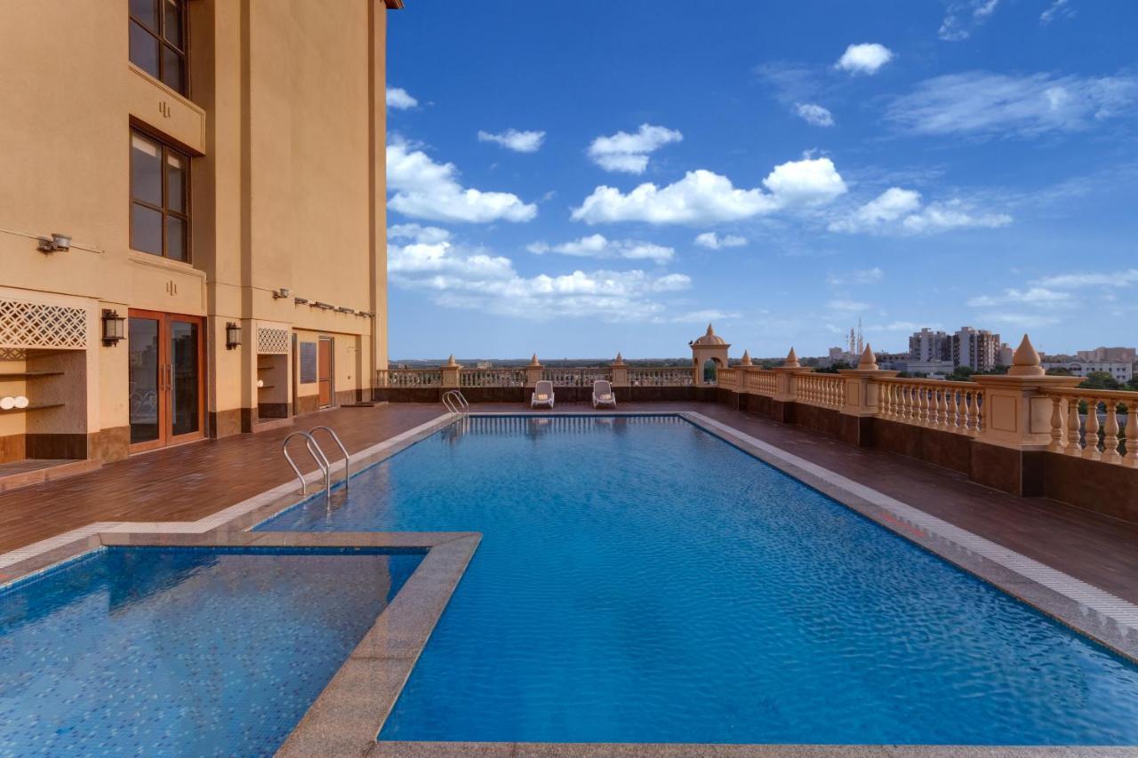Hotel Lemon Tree Premier, Dwarka Exterior foto