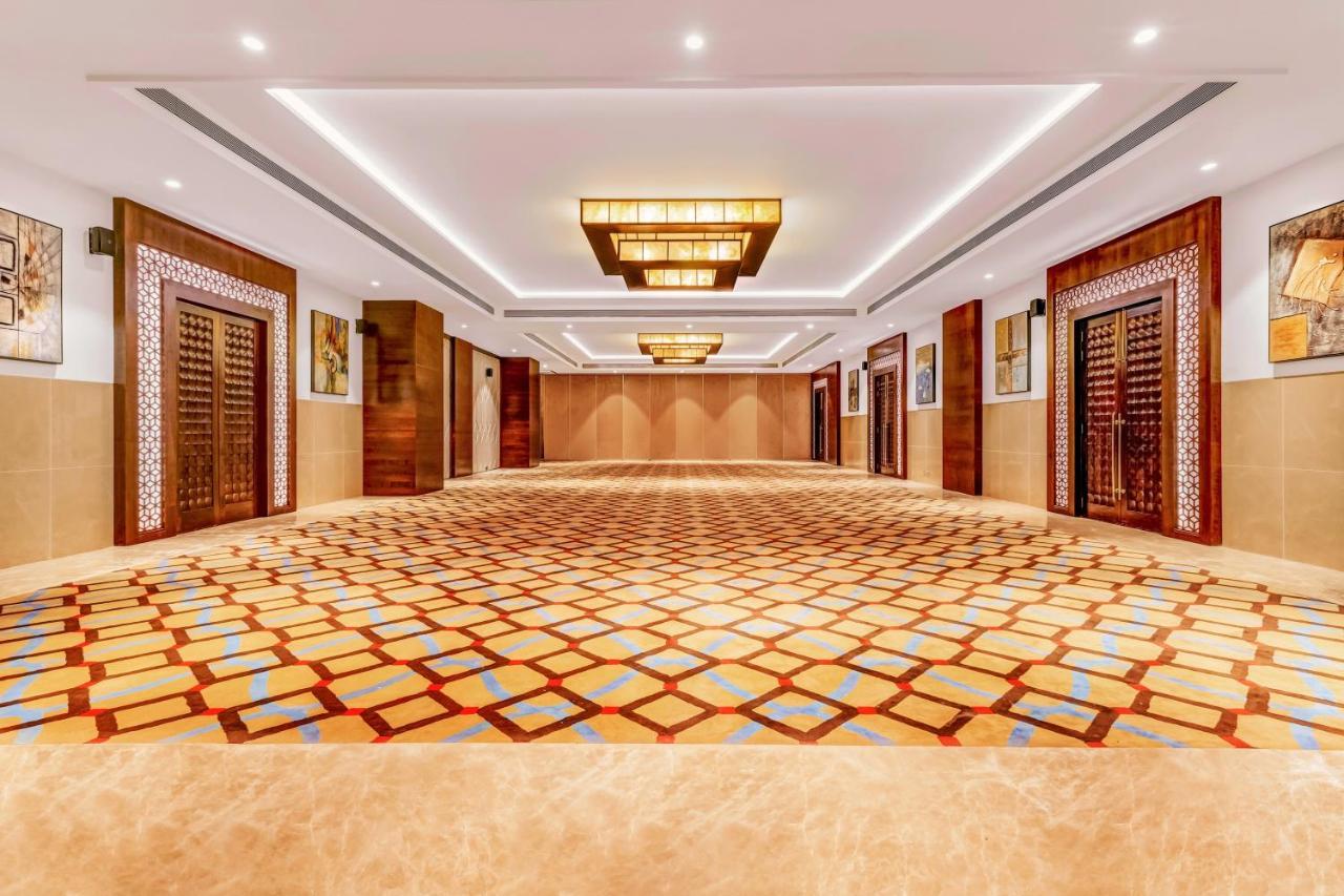 Hotel Lemon Tree Premier, Dwarka Exterior foto